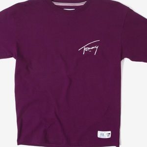 Embroidered Tommy Hilfiger shirt